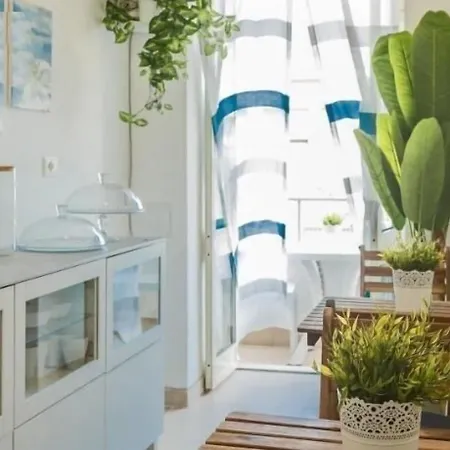 Gæstehus River View 3*