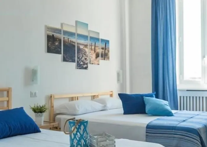 بيت ضيافة River View فيوميتشينو